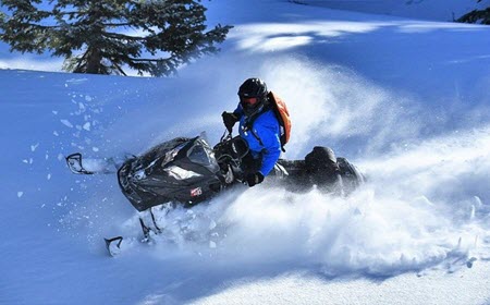 Snowmobile in Utah